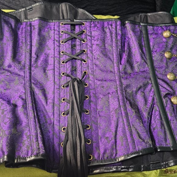 Purple Steampunk with Chains - Picture 3 of 6